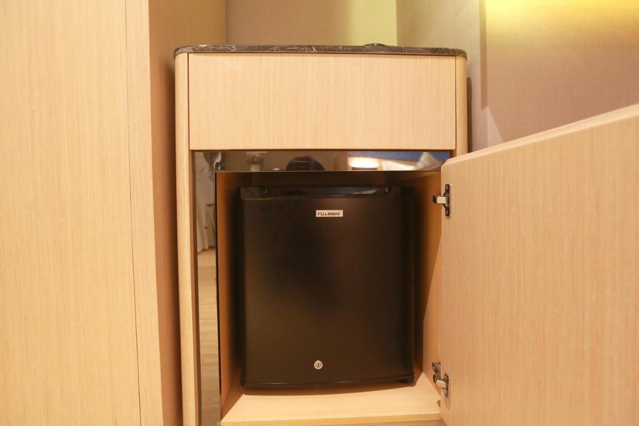 เมโทรโปโล ไหโข่ว อู๋จื่อซาน ฮ็อตสปริง โฮเทล Hotel ไหโขว่ ภายนอก รูปภาพ